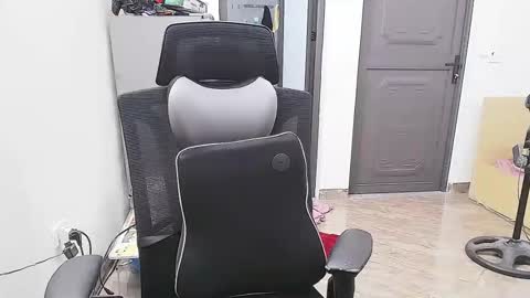 ellsa9x online show from September 30, 2025, 2:16 am