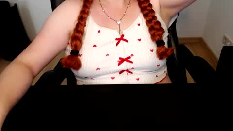 Elly online show from July 13, 2026, 11:35 am