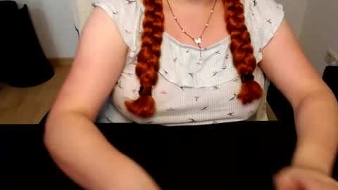 Elly online show from July 14, 2026, 11:38 am