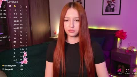 EllyPeach online show from April 4, 2026, 4:59 pm