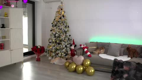 Elly online show from December 22, 2025, 11:29 am