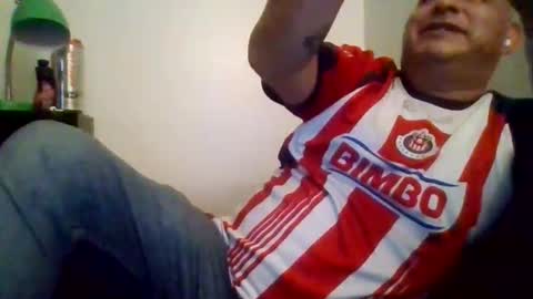 elmario24 online show from November 28, 2025, 7:11 am