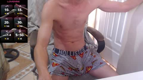 Snapshot of elmaster0111 chatting on April 3, 2026, 12:36 pm Zeki online show from April 3, 2026, 12:36 pm