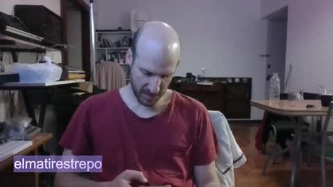 Snapshot of elmatirestrepo chatting on October 7, 2025, 11:02 pm Mati Restrepo online show from October 7, 2025, 11:02 pm