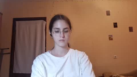 Kate online show from July 15, 2026, 3:06 pm
