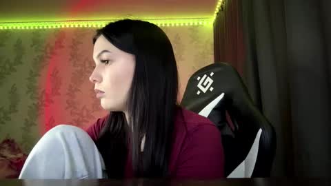 Tiny online show from February 5, 2026, 6:45 pm