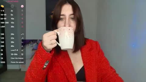 Snapshot of elmirapowers chatting on January 8, 2025, 12:47 pm elmirapowers online show from January 8, 2025, 12:47 pm
