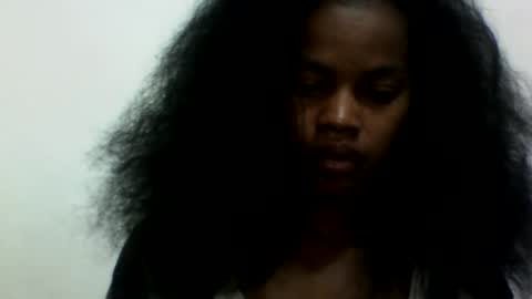 elodie228680 online show from June 12, 2026, 5:17 am