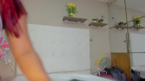 Snapshot of eloisa_ferrer_ chatting on February 25, 2025, 2:25 am eloisa_ferrer_ online show from February 25, 2025, 2:25 am