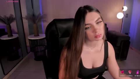 Snapshot of eloisaolivero chatting on October 6, 2025, 11:40 am ELOISA OLIVERO online show from October 6, 2025, 11:40 am