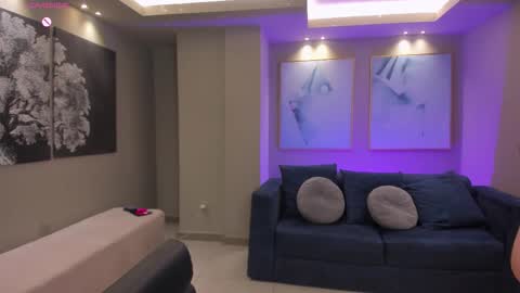 Snapshot of eloisaolivero chatting on October 30, 2025, 7:14 pm ELOISA OLIVERO online show from October 30, 2025, 7:14 pm