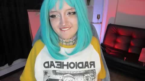 Snapshot of eloisee_ chatting on November 9, 2025, 4:55 am Eloise . online show from November 9, 2025, 4:55 am