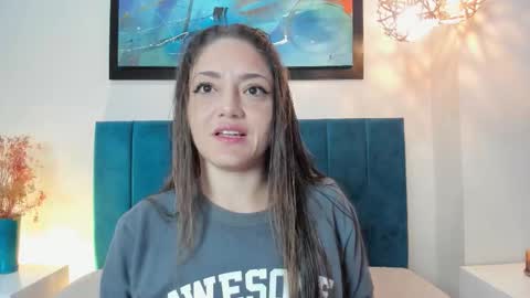 EloiseQuinn online show from November 7, 2025, 1:55 pm