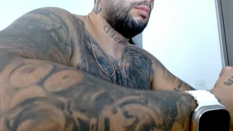 Snapshot of elosocazador chatting on February 7, 2025, 9:04 pm elosocazador online show from February 7, 2025, 9:04 pm