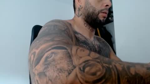 Snapshot of elosocazador chatting on February 25, 2025, 12:45 pm elosocazador online show from February 25, 2025, 12:45 pm