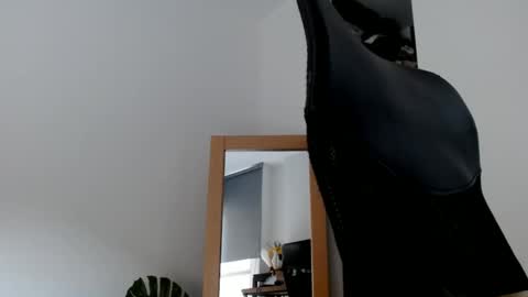 Snapshot of elosocazador chatting on March 3, 2025, 12:27 pm elosocazador online show from March 3, 2025, 12:27 pm