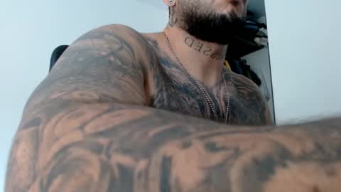 Snapshot of elosocazador chatting on March 7, 2025, 3:07 pm elosocazador online show from March 7, 2025, 3:07 pm