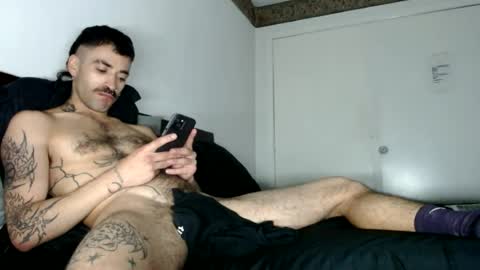 Snapshot of elputoquetegusta chatting on July 10, 2026, 8:29 am elputoquetegusta online show from July 10, 2026, 8:29 am