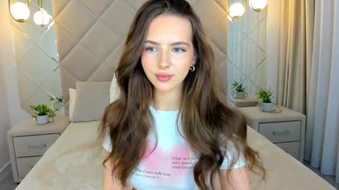 Snapshot of elsa_carterr chatting on March 6, 2025, 9:03 am elsa_carterr online show from March 6, 2025, 9:03 am