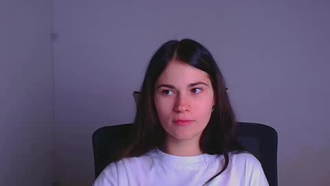 Elsa online show from December 2, 2024, 11:07 pm