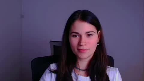 Elsa online show from December 3, 2024, 11:02 pm