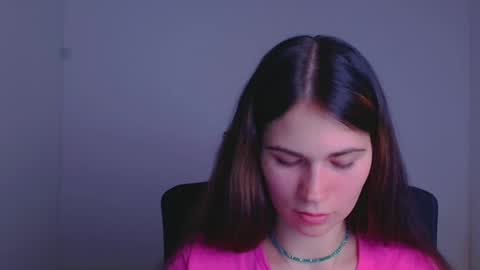 Elsa online show from December 4, 2024, 7:34 pm