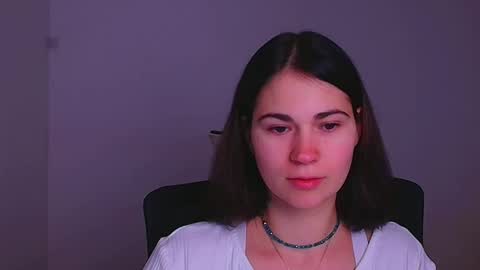 Elsa online show from December 8, 2024, 7:32 pm