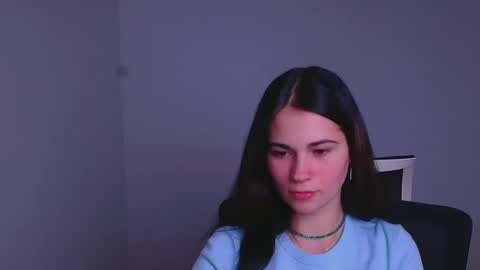 Elsa online show from December 14, 2024, 7:46 pm