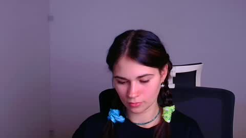 Elsa online show from December 19, 2024, 11:03 pm