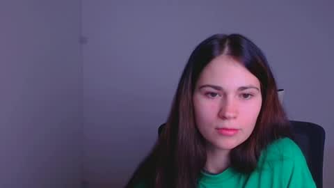 Elsa online show from December 25, 2024, 7:34 pm