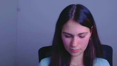 Elsa online show from December 26, 2024, 10:41 pm