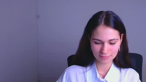 Elsa online show from January 4, 2025, 7:23 pm