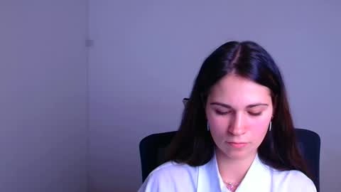 Elsa online show from January 4, 2025, 10:24 pm