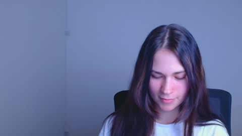 Elsa online show from January 29, 2025, 7:43 pm