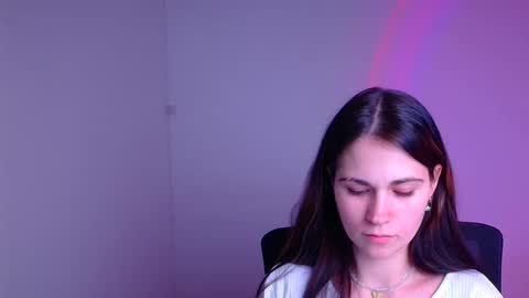 Elsa online show from February 2, 2025, 11:00 pm