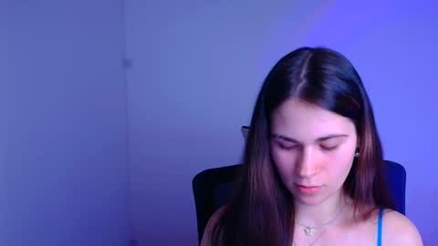 Elsa online show from February 7, 2025, 7:49 pm