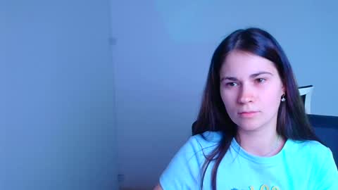 Elsa online show from February 8, 2025, 7:49 pm