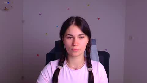 Elsa online show from March 2, 2025, 7:45 pm