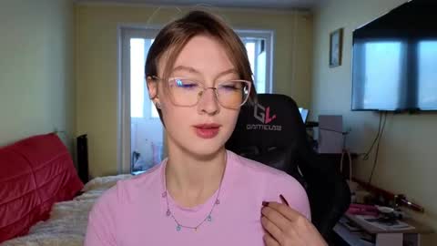 Snapshot of elsaangel chatting on December 1, 2025, 3:55 am elsaangel online show from December 1, 2025, 3:55 am