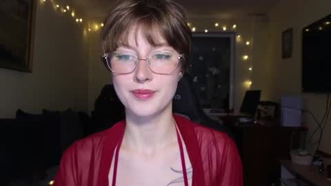 elsaangel online show from December 19, 2025, 9:44 pm