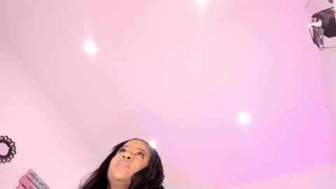 elsiemorrison online show from October 30, 2025, 7:14 pm