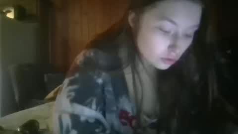 Elsie Rain online show from April 16, 2026, 9:10 am