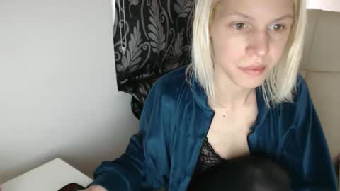 Snapshot of elssa_rush chatting on March 2, 2025, 10:56 am elssa_rush online show from March 2, 2025, 10:56 am