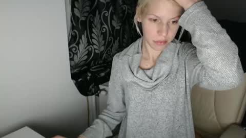 Snapshot of elssa_rush chatting on March 7, 2025, 3:51 am elssa_rush online show from March 7, 2025, 3:51 am