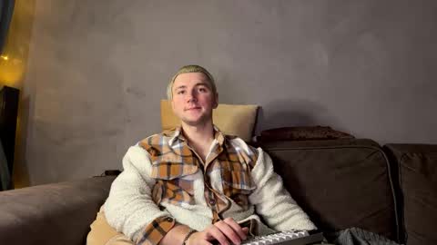 Elvin Vaenight online show from November 20, 2025, 10:53 pm