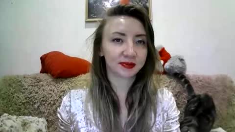 ElvinaSweet online show from October 7, 2025, 5:37 am