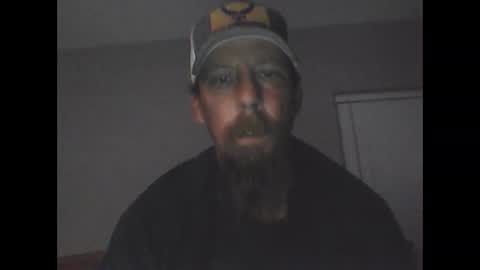 Snapshot of elwooood7 chatting on February 24, 2025, 11:32 am elwooood7 online show from February 24, 2025, 11:32 am