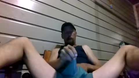 Snapshot of elwooood7 chatting on October 11, 2025, 12:47 pm elwooood7 online show from October 11, 2025, 12:47 pm