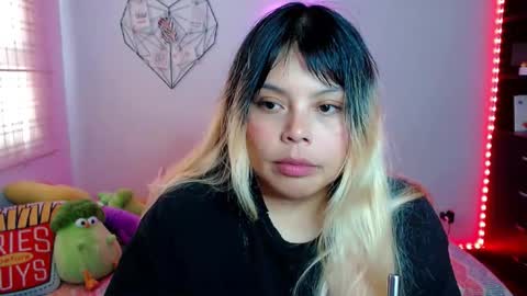 Snapshot of elymoon chatting on February 27, 2026, 9:59 pm Ely online show from February 27, 2026, 9:59 pm