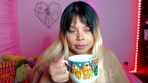 Snapshot of elymoon chatting on March 3, 2026, 11:10 pm Ely online show from March 3, 2026, 11:10 pm